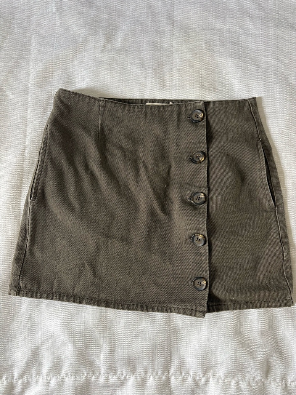 Chloe & Katie Olive Green Button-Front Mini Skirt